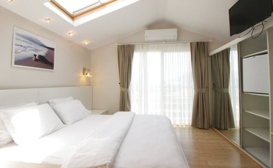 Deluxe Family Double Room